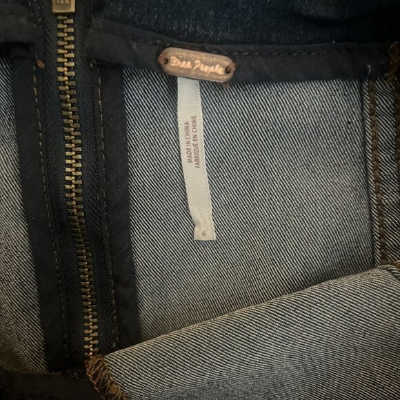 FREE PEOPLE Blue Bodycon Denim Pencil Mini Skirt Stretch Boho Festival Size 6 - Picture 3 of 8